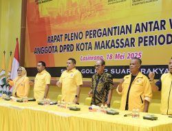 H. Ismail Hadiri Rapat Pleno Golkar Makassar, Apiaty Amin Syam Resmi Gantikan H. Ruslan Mahmud