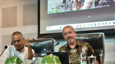 Kuliah Tamu FISIP Unhas Hadirkan Ian Douglas Wilson, Penulis Buku Politik Jatah Preman
