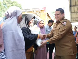 Pemkot Makassar Salurkan 800 Ton Beras Bantuan Pusat, Wali Kota Munafri Pastikan Tepat Sasaran