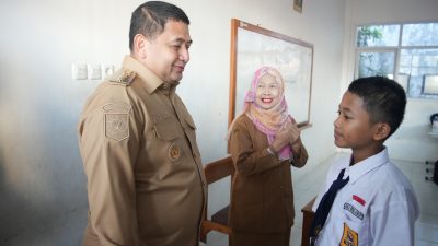 Wali Kota Makassar Sidak SMPN 53, Temukan Fasilitas Buruk dan Instruksikan Perbaikan Total