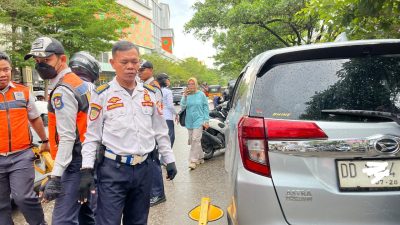 Dishub Makassar Siapkan Pos Pantau dan Roadmap Penataan Parkir Liar di Boulevard