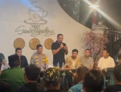 Ketua DPRD Makassar Menangis, Rela Pertaruhkan Nyawa Demi Kedamaian Makassar