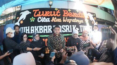 Pemkot Makassar Serahkan Santunan untuk Keluarga Korban Kebakaran DPRD