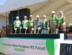 Munafri Dampingi JK Letakkan Batu Pertama Pembangunan RS Islam Faisal