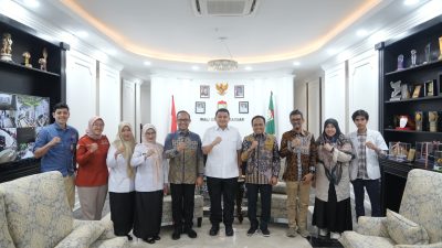 Wali Kota Makassar Dukung RS Gigi Mulut Unhas Hadirkan Pemeriksaan Gigi Gratis bagi Anak Panti dan Lansia