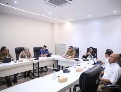 Sekda Makassar Zulkifly Pimpin Rapat Soal Stadion Untia, Pemkot Siap Tender Dini 2026