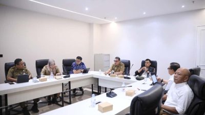 Sekda Makassar Zulkifly Pimpin Rapat Soal Stadion Untia, Pemkot Siap Tender Dini 2026
