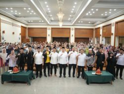 Munafri Tekankan Standarisasi Tata Kelola Masjid di Makassar Demi Transparansi dan Kebersihan