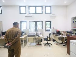 Wali Kota Makassar Munafri Sidak Pelayanan di Balai Kota, Temukan Ruangan Tanpa Pegawai