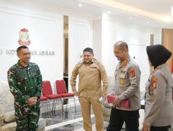 Jelang Pencoblosan, Wali Kota Munafri Bersama TNI–Polri Pantau Tiga Kecamatan dan Serukan Persatuan