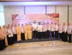 Munafri Ajak Dharma Wanita Bangun Kepercayaan dan Keluarga Kuat Demi Pemerintahan Efektif