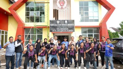 KONI Makassar Lepas Tim Futsal Putri Menuju Pra Porprov 2025