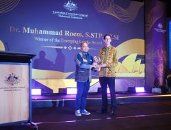 Alumni Australia Asal Makassar, Dr. Muhammad Roem Raih Emerging Leader Award dari Konsulat Jenderal Australia