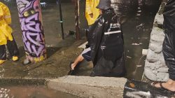 Respon Cepat Pemkot Makassar, 40 Satgas Diterjunkan Atasi Genangan di Jalan Nasional, Kini Surut