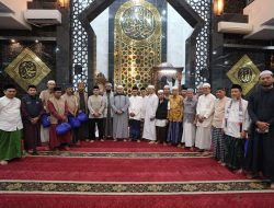 Subuh Berjamaah di Rappocini, Munafri Tekankan Kolaborasi Warga dan Pemerintah Jaga Kebersihan Kota