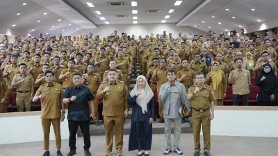 Wali Kota Makassar Minta Camat-Lurah Atur Ulang Jam Angkut Sampah, Targetkan Kota Lebih Bersih