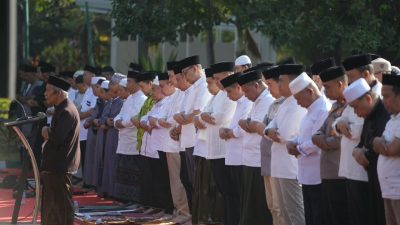 Kemarau Panjang Melanda Makassar, Appi Bersama Warga Gelar Salat Istisqa Memohon Turunnya Hujan