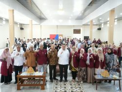 Nostalgia dari Penyiar Radio hingga Wali Kota, Appi Bagikan Resep Sukses kepada Mahasiswa Baru UCM