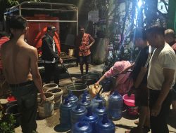 Kemarau Panjang, PDAM Makassar Salurkan 4,56 Juta Liter Air Bersih Gratis